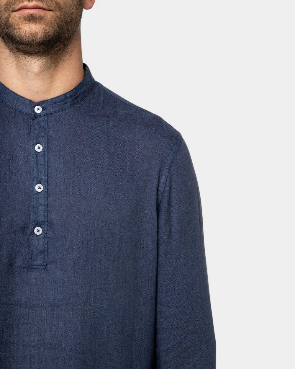Chemise à col Mao délavée homme à personnaliser