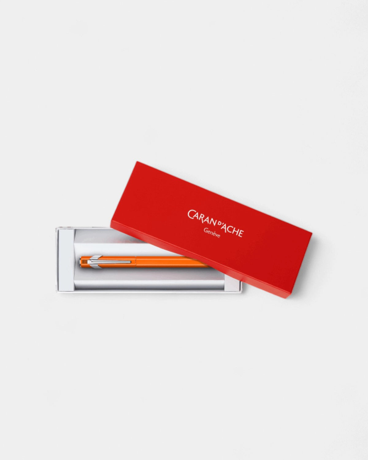 Stylo bille Caran d'Ache Plume à personnaliser